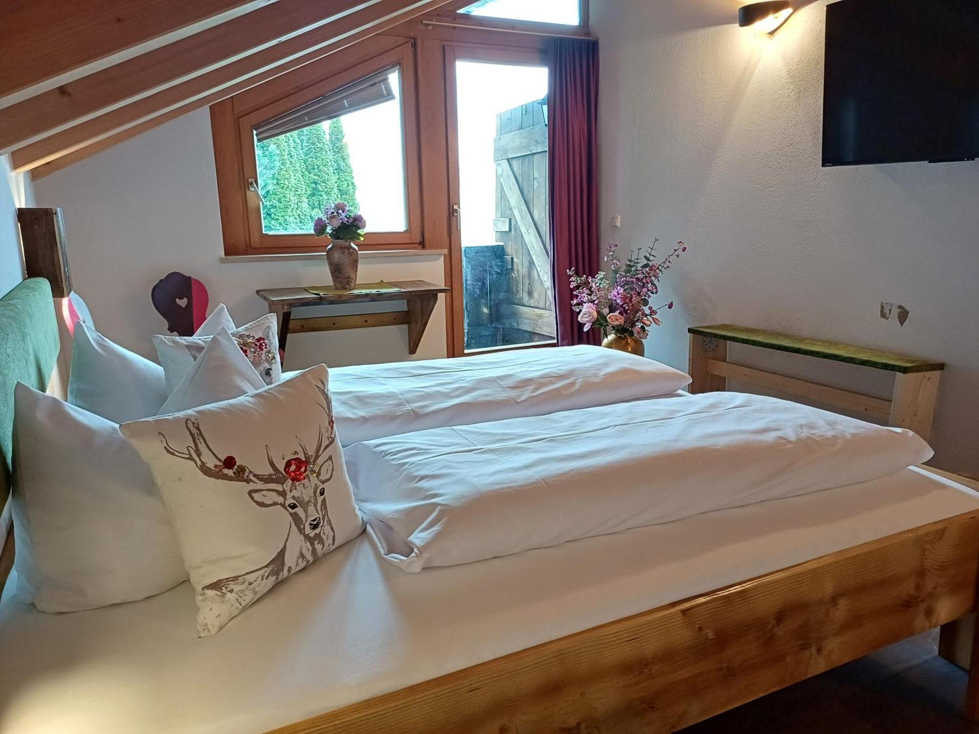 Haus Miele Hotell Garmisch-Partenkirchen Exteriör bild